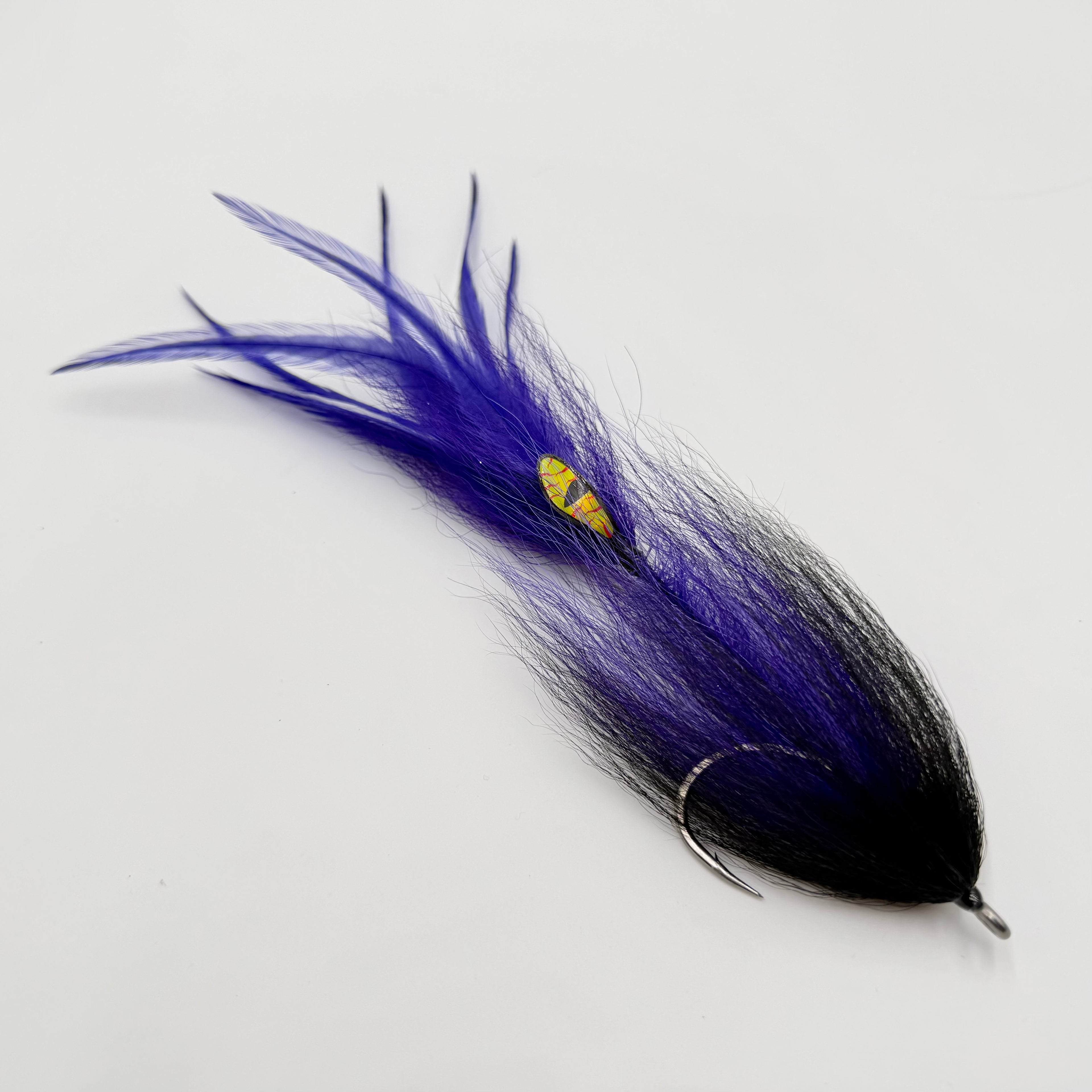 Extended Body Hollow Squid Fly